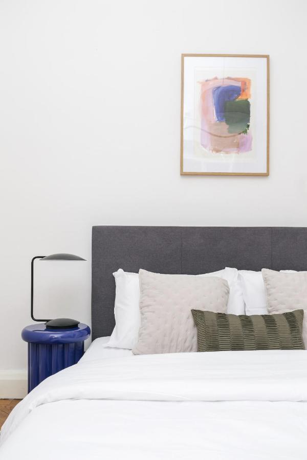 Chic 1 Bedroom Apartment In Bloomsbury, Sleeps 4 Londra Dış mekan fotoğraf