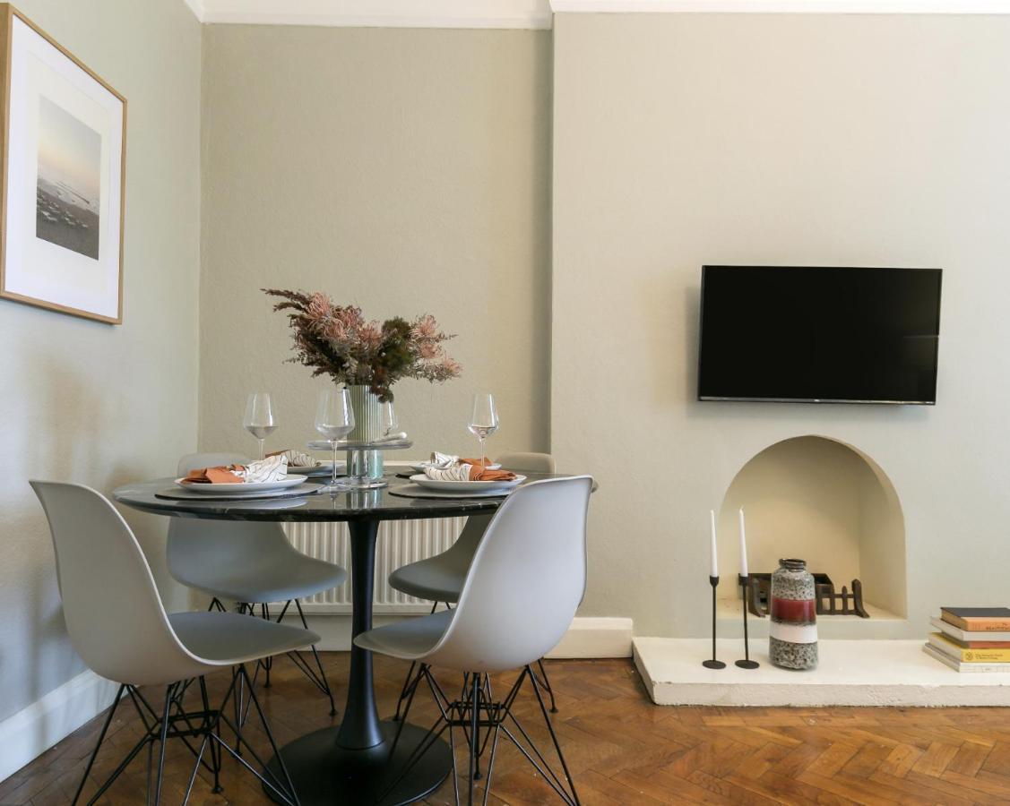 Chic 1 Bedroom Apartment In Bloomsbury, Sleeps 4 Londra Dış mekan fotoğraf
